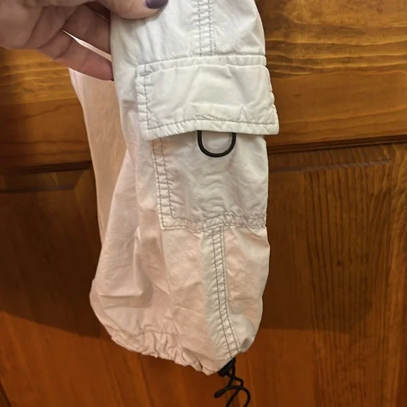 Women's Garage Size Medium Beige Bungee Pants - Picture 8 of 8